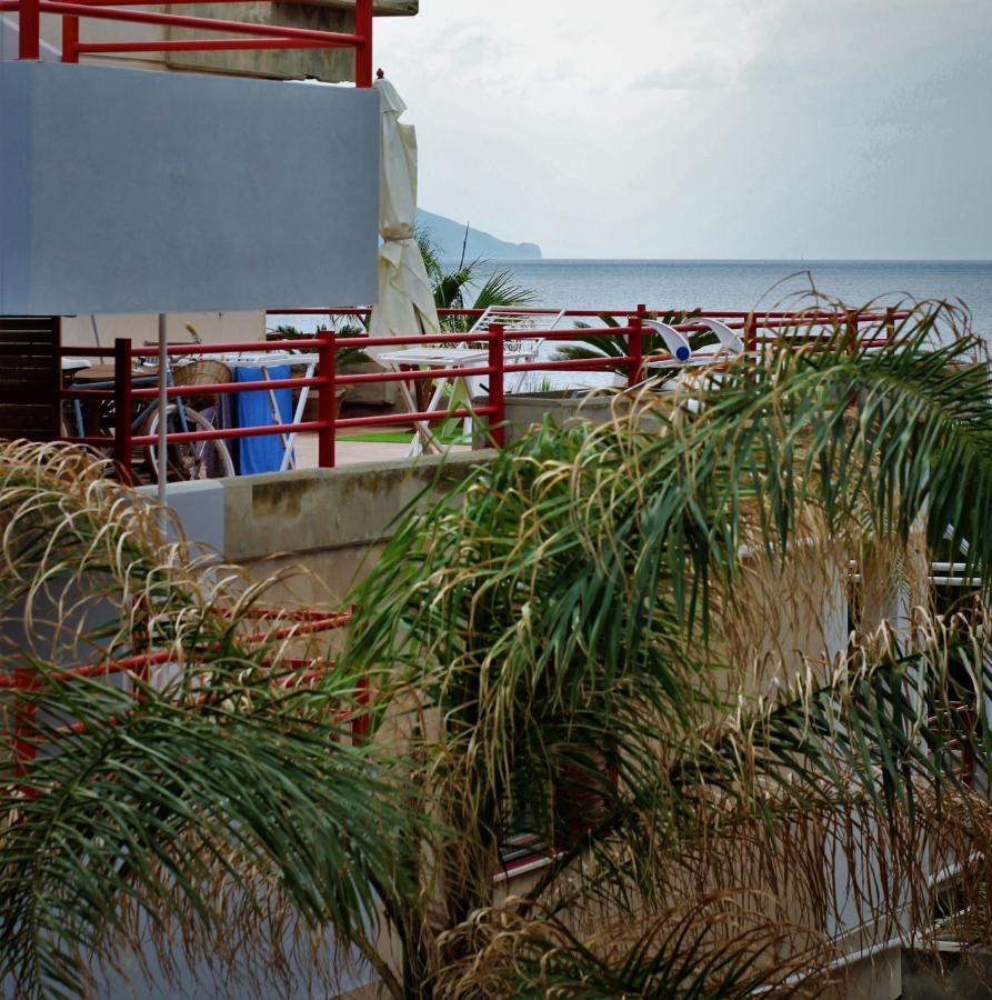 Casa Vacanza NINA Villa Milazzo Exterior foto